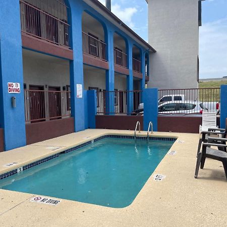 Airport Inn & Suites Corpus Christi Exteriör bild